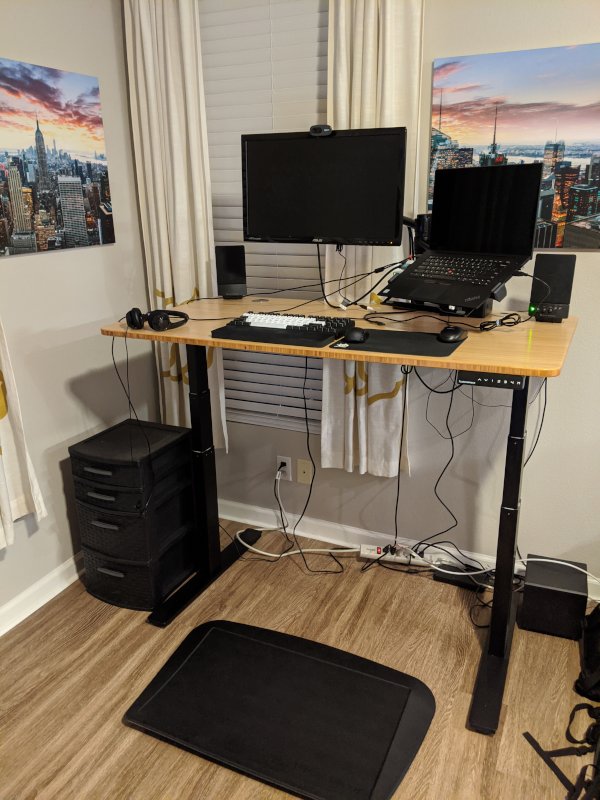 https://www.mikekasberg.com/images/my-home-office-setup/standing-desk.jpg